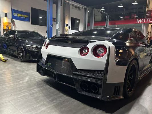 نیسان GTR کیت بدن فیبر کربن GTR r35 ارتقا یافته 2024نیسمو مدل جلو و عقب اسپویلر های بمپر