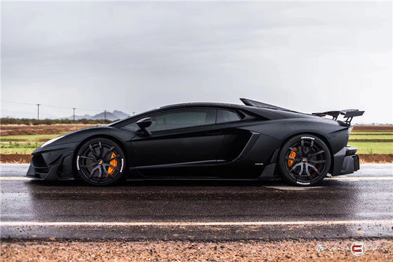 برای لامبورگینی LP700 کیت بدن فیبر کربن LP700 ارتقا یافته DMC سبک فیبر کربن جلو و عقب باپر کیت بدن