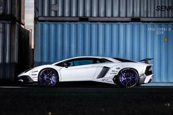 برای لامبورگینی Aventador LP700 کیت بدن فیبر کربن LP700 ارتقاء یافته سبک LB دامن جانبی اسپویلر چرخ قوس
