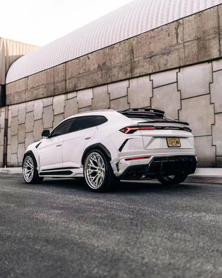 قطعات اتوماتیک برای لامبورگینی Urus کیت بدن Urus ارتقاء 1016 سبک جلو اسکوپ دیفوزر اسپویلر کیت Widebody
