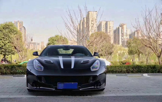محصول جدید برای فراری F12 کیت بدنه F12 ارتقا یافته TDF سبک جلو و عقب بمپر
