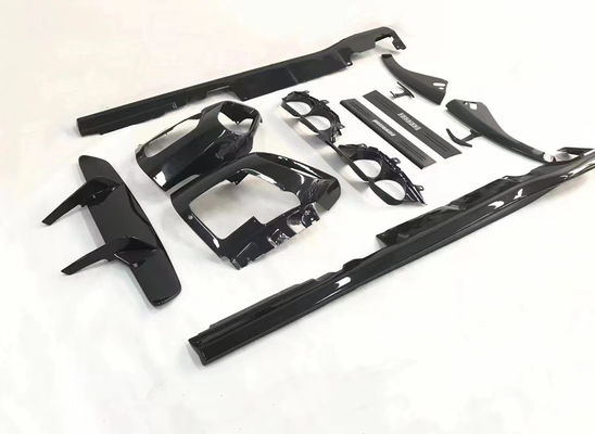 فیبر کربن خشک برای فراری 812 کیت بدنه فیبر کربن 812 ارتقا یافته سبک Nivic پیشانی لب پخش کننده هود اسپویلر