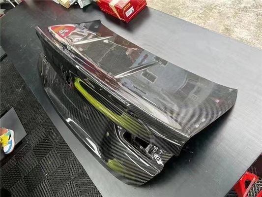 برای BMW M3 M4 پوشه پشتی فیبر کربن مدل M3 M4 CSL پوشه خشک با فیبر کربن پوشه عقب پوشه عقب