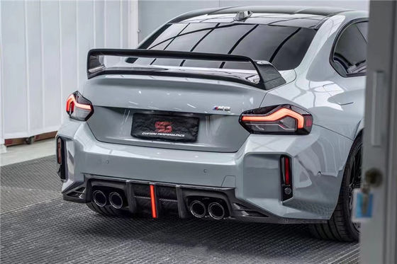 برای BMW M2 G87 کیت بدن فیبر کربن M2 G87 ارتقا یافته AE سبک فیبر کربن جلو لب پخش کننده اسپویلر کیت بدن