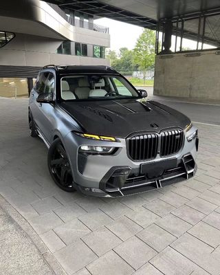 برای BMW X7 کیت بدنه فیبر کربن X7 کیت بدنه فیبر کربن در سبک LD