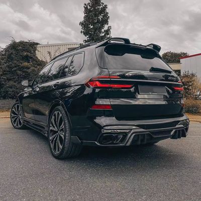 برای BMW X7 کیت بدنه فیبر کربن X7 کیت بدنه فیبر کربن در سبک LD