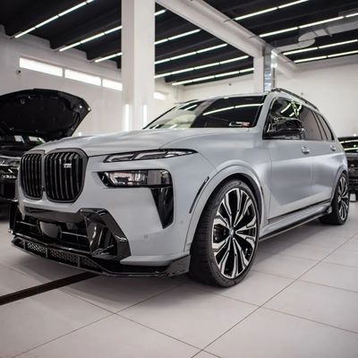 برای BMW X7 کیت بدن فیبر کربن X7 کیت بدن فیبر کربن پیشانی لب پخش کننده اسپویلر هود ساید سکرت وسیع