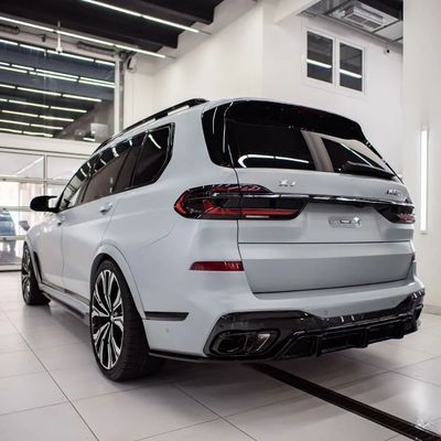 برای BMW X7 کیت بدن فیبر کربن X7 کیت بدن فیبر کربن پیشانی لب پخش کننده اسپویلر هود ساید سکرت وسیع