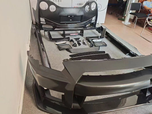 200MM Nissan Gtr کیت بدن 2008 - 2020 نیسان جلو بامپر بامپر ماشین پوشش اسپویلر