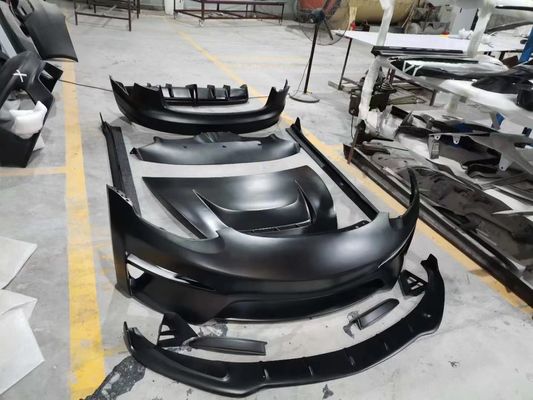 فروش مدل ۳ کیت ارتقاء بدن برای مدل ۳ تسلا با اسپویلرهای پیشروی و عقب
