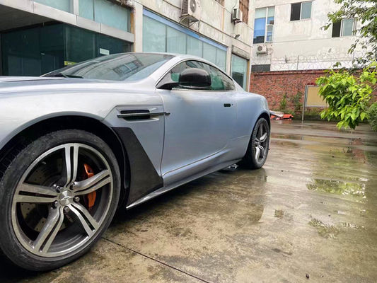 محصول جدید برای استون مارتین DB9 کیت بدن DB9 ارتقا یافته DBS سبک جلو و عقب بومپر